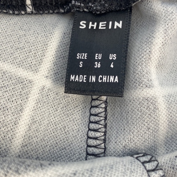 2/$25 Black white elastic waist pull on windowpane trousers tapered leg pants S - Picture 3 of 10